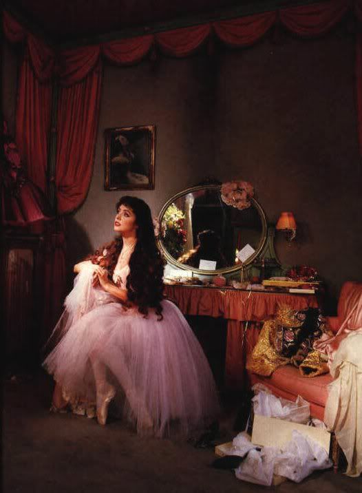 Behind the Scenes: Sarah as Christine - Sarah Brightman : Sarah Brightman